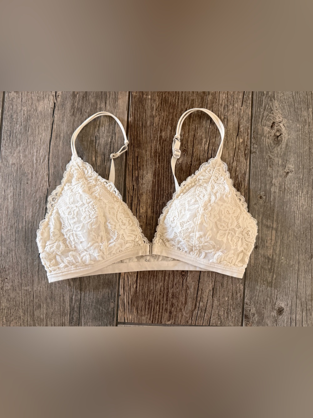 Abercrombie & Fitch Lace Bralette - Ivory
